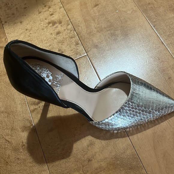 Vince Camuto Black and Silver Stiletto Heels - Picture 2 of 3